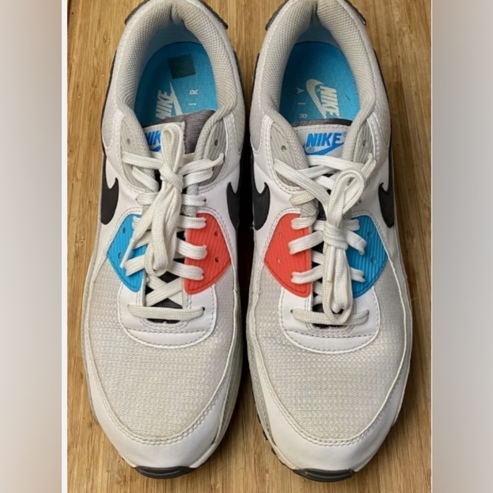 Nike Mens Size 11. Air Max 90 CV8839-100 White Casual Shoes Sneakers